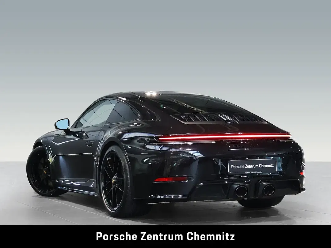 Porsche 911 - Thumbnail 3