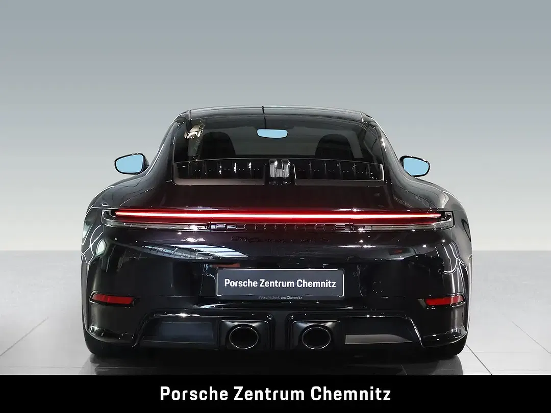 Porsche 911 - Thumbnail 5