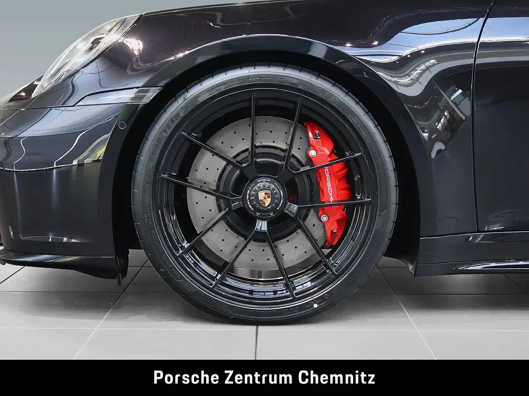 Porsche 911 - Thumbnail 6