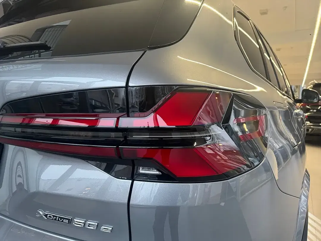 BMW X5 - Thumbnail 13