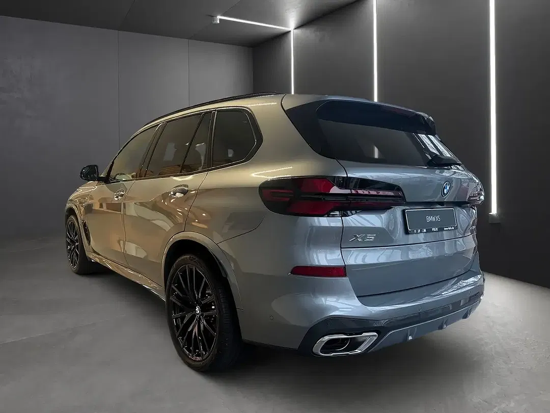 BMW X5 - Thumbnail 5
