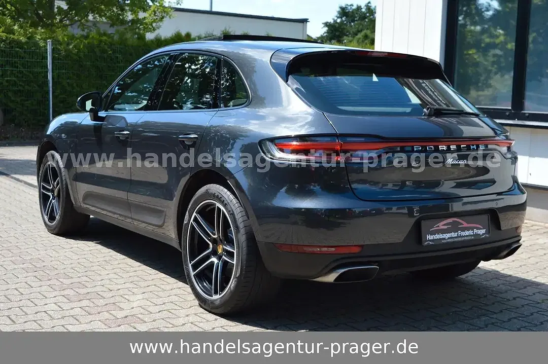 Porsche Macan - Thumbnail 7