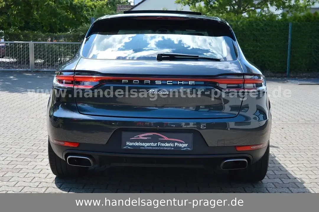 Porsche Macan - Thumbnail 8