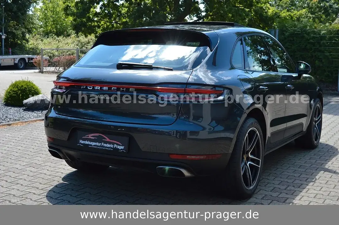 Porsche Macan - Thumbnail 9