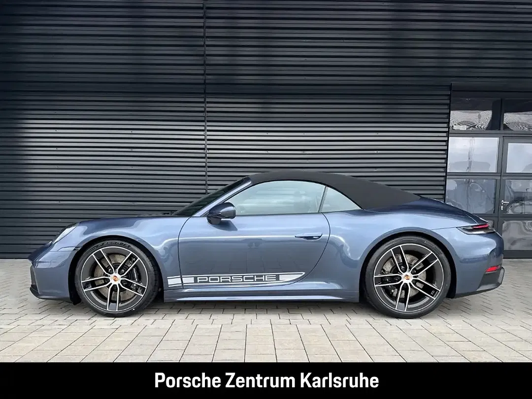 Porsche 992 - Thumbnail 2