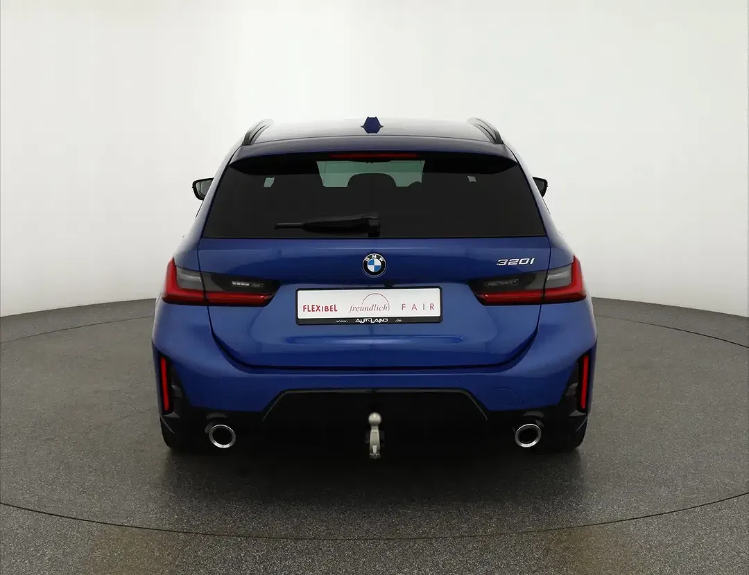 BMW 320 - Thumbnail 3