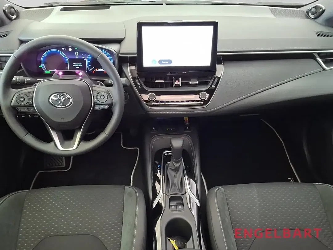 Toyota Corolla - Thumbnail 8
