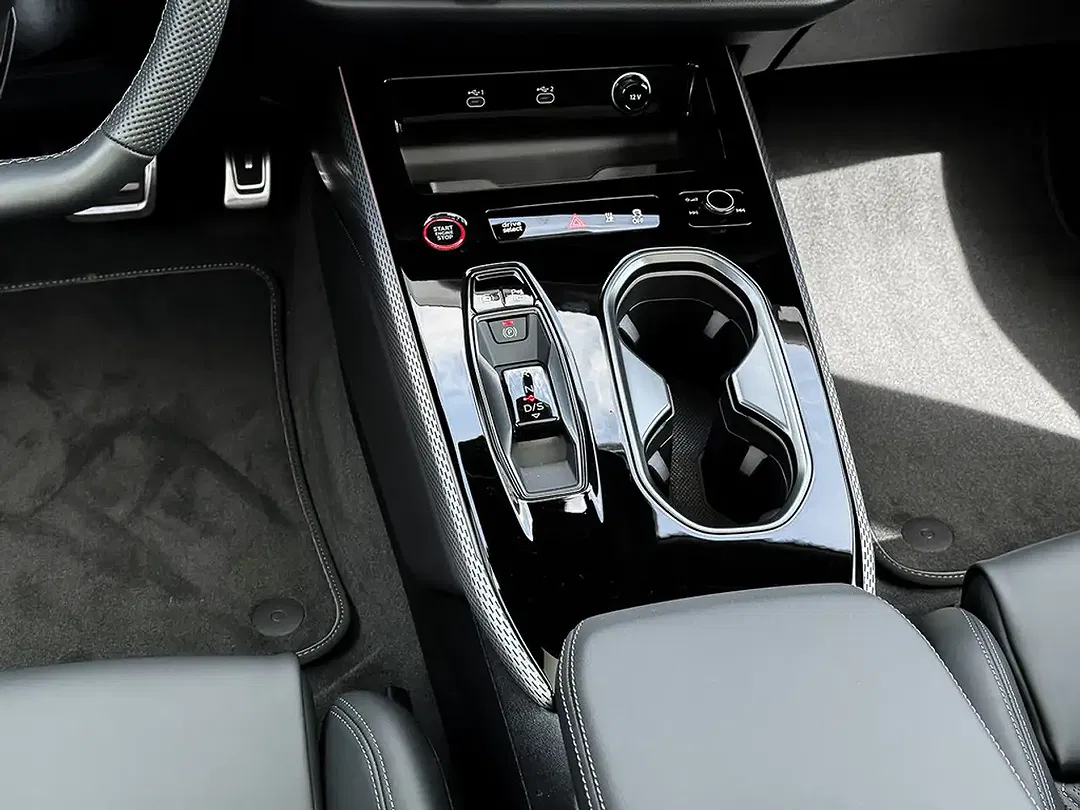 Audi A6 - Thumbnail 12