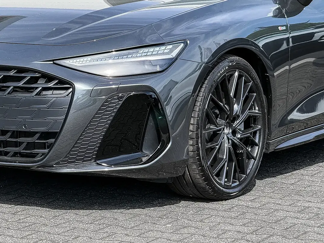 Audi A6 - Thumbnail 5