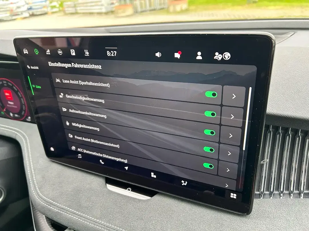 Skoda Superb - Thumbnail 13