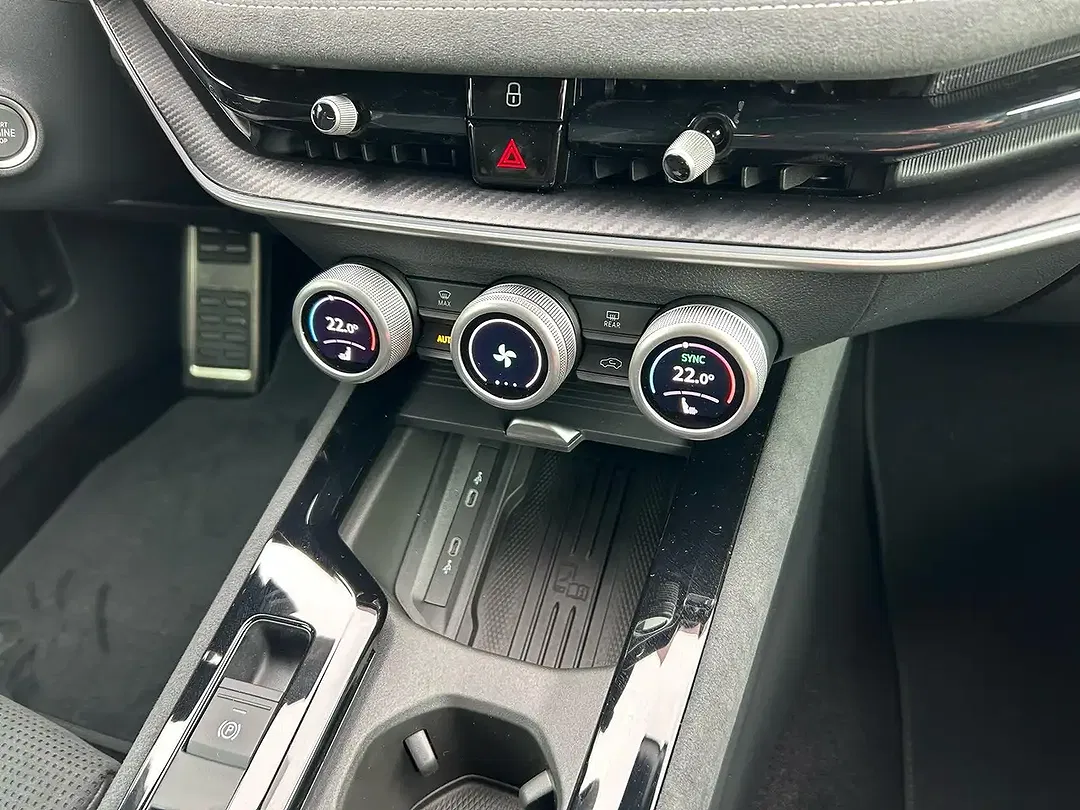 Skoda Superb - Thumbnail 9