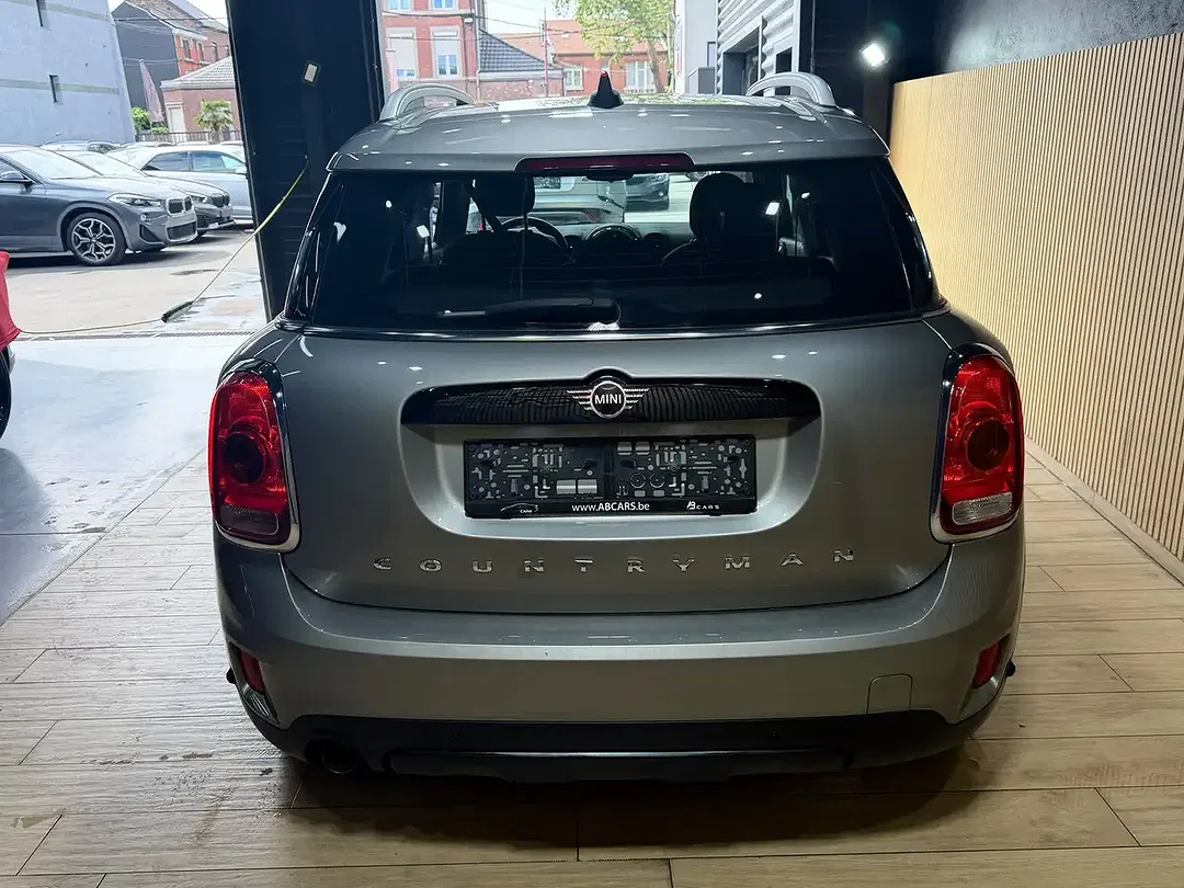 MINI Cooper Countryman - Thumbnail 3