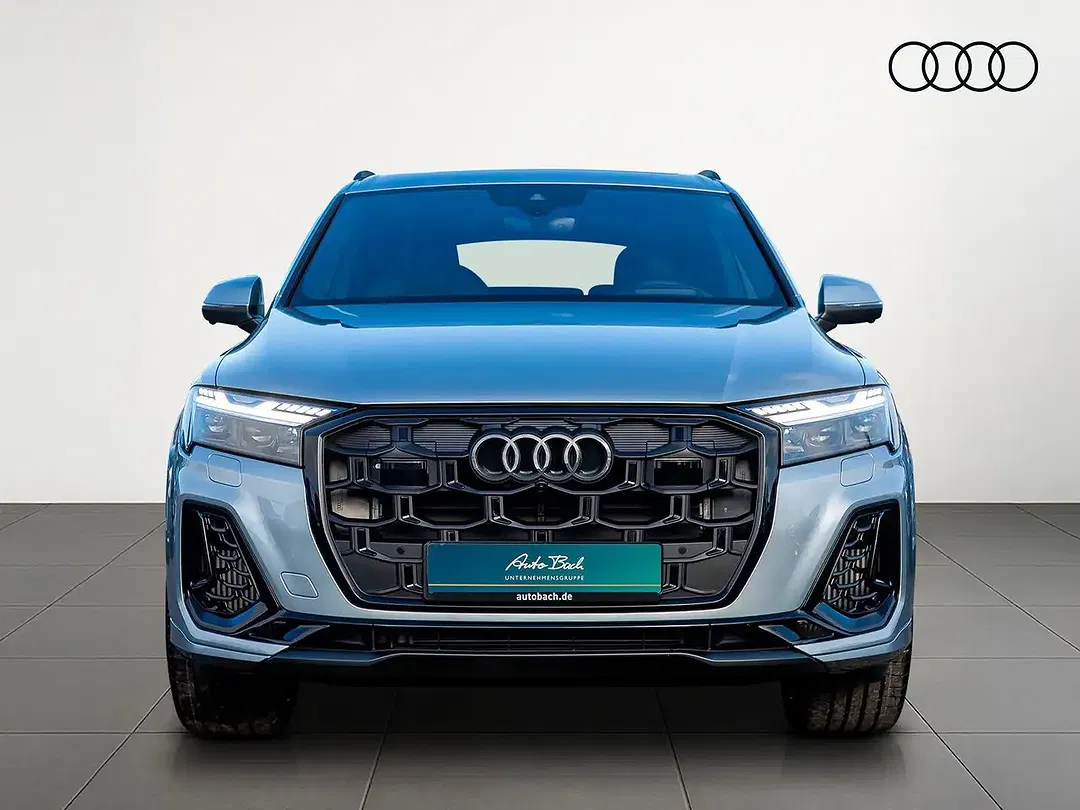 Audi Q7 - Thumbnail 2