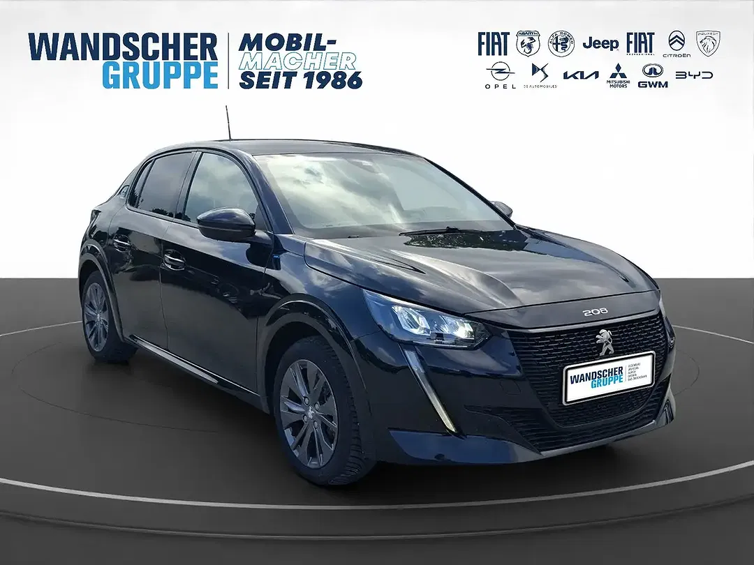 Peugeot 208 - Thumbnail 5