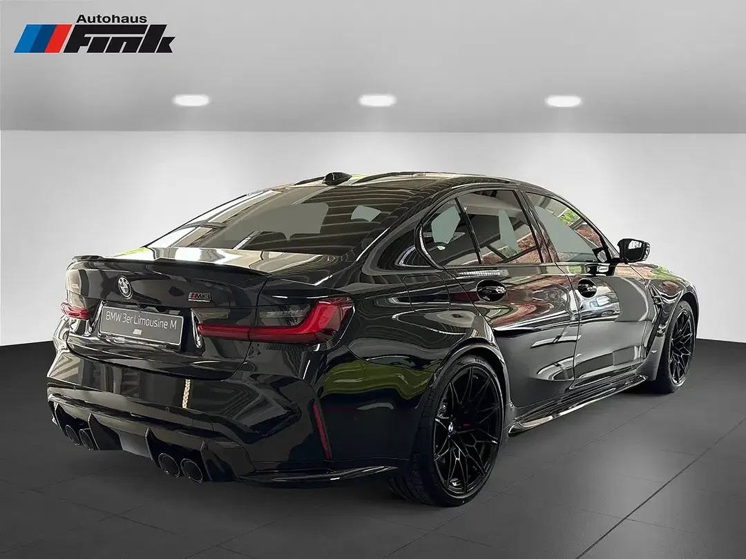 BMW M3 - Thumbnail 6