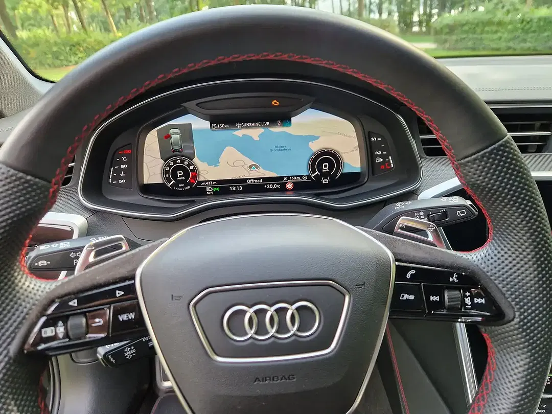 Audi RS6 - Thumbnail 10