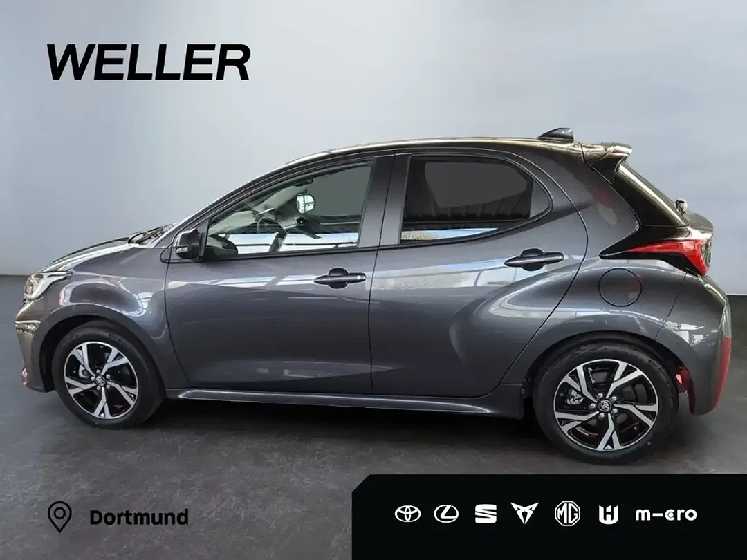 Toyota Yaris - Thumbnail 4