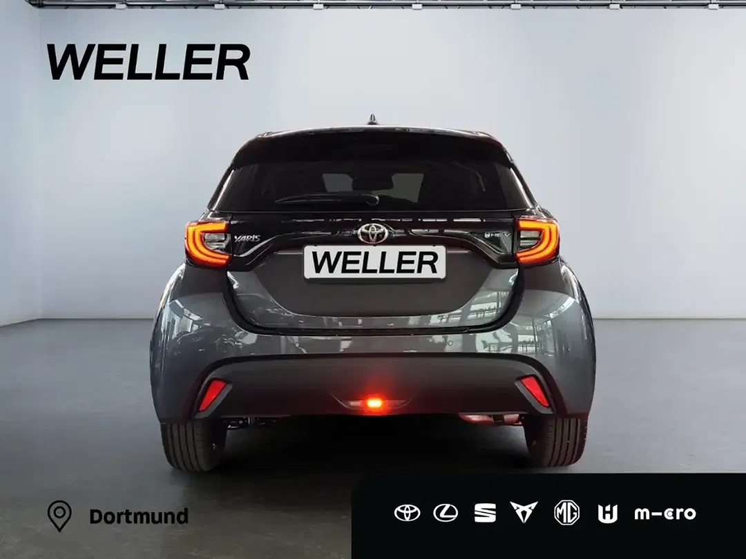Toyota Yaris - Thumbnail 5
