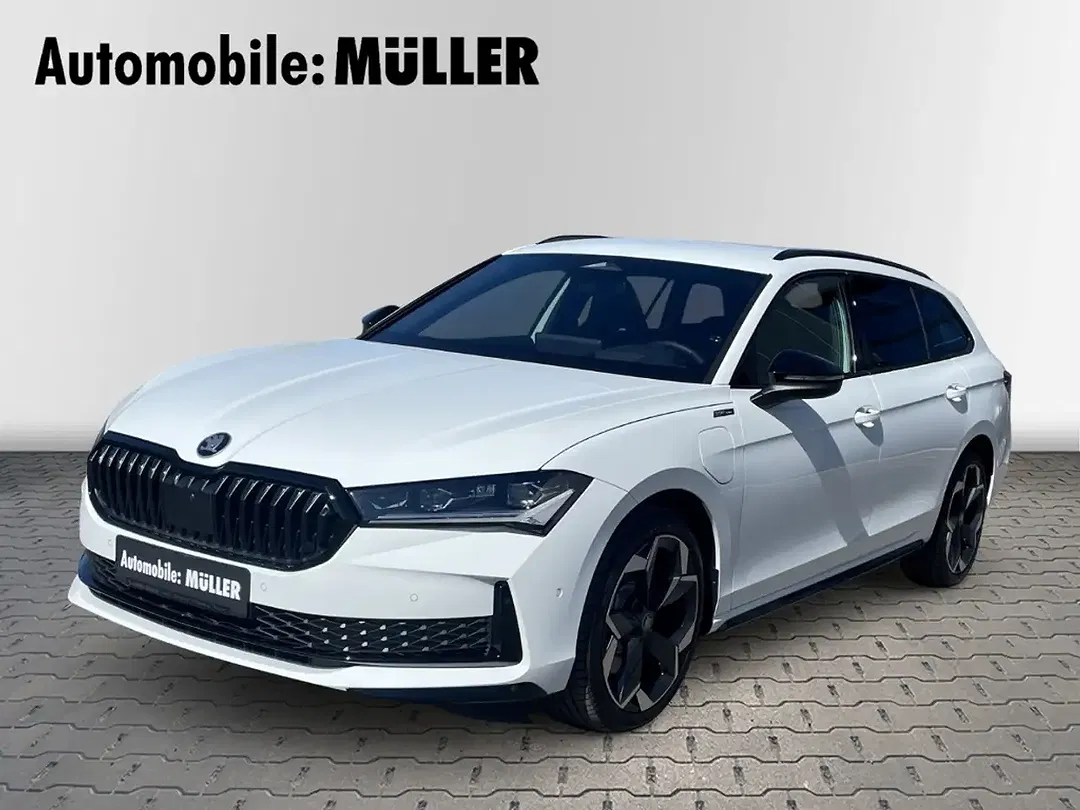 Skoda Superb - Thumbnail 1