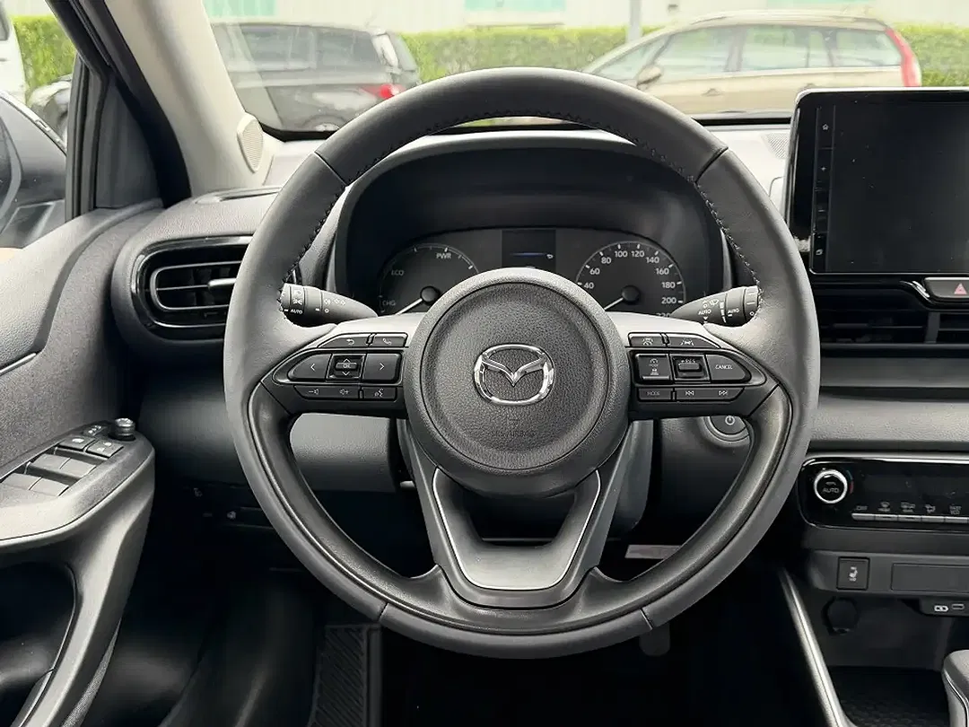 Mazda 2 - Thumbnail 10