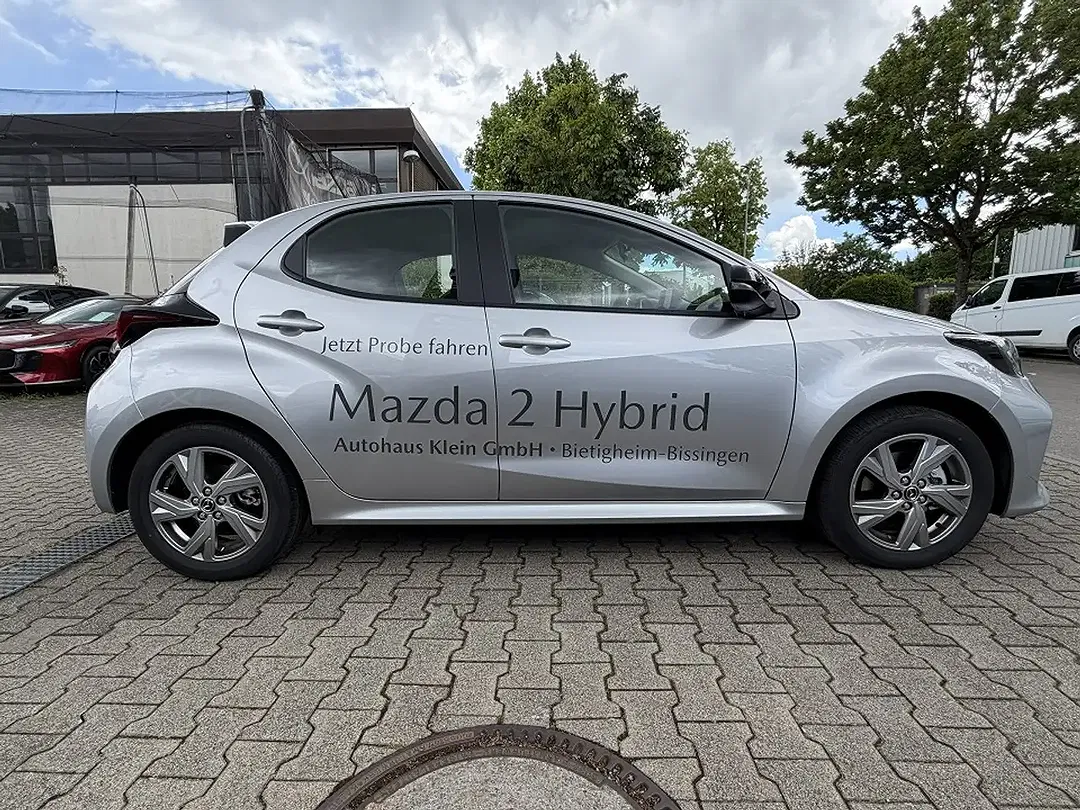 Mazda 2 - Thumbnail 5