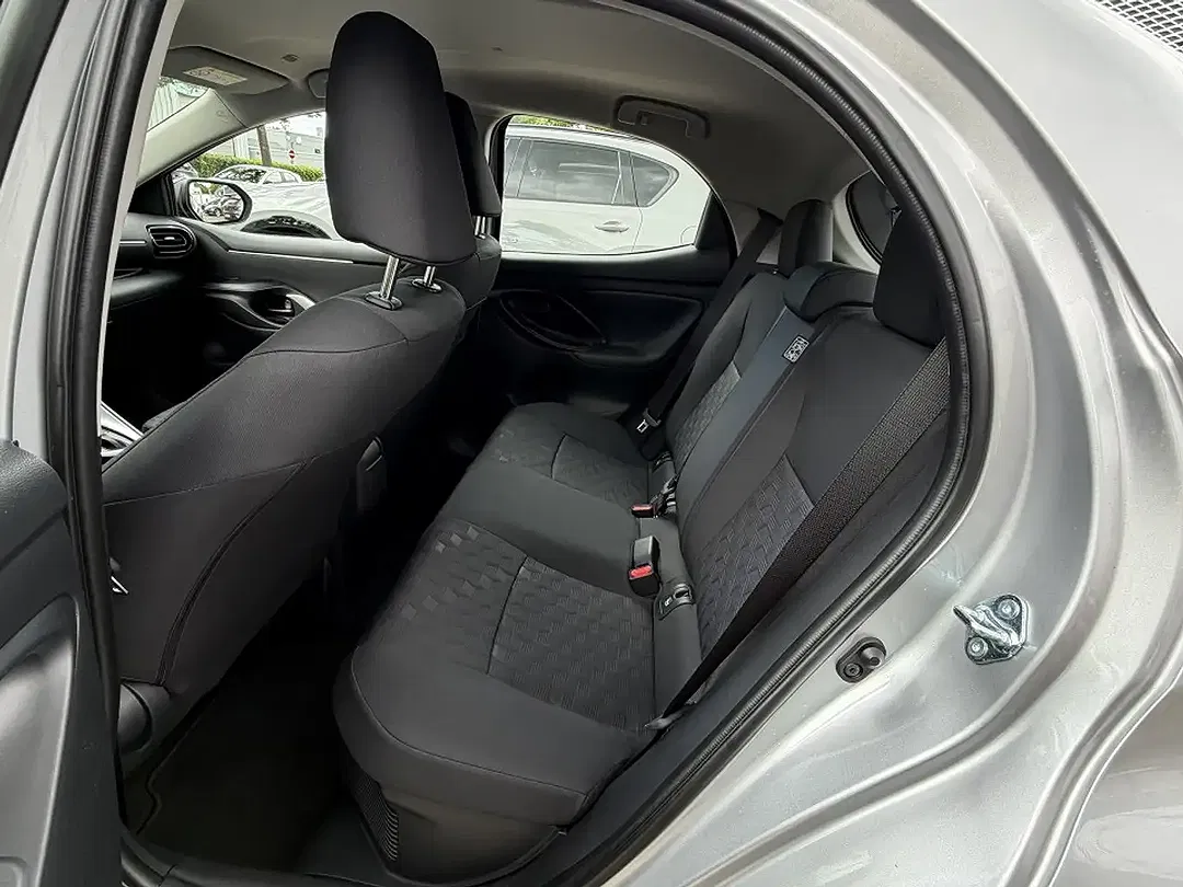 Mazda 2 - Thumbnail 8