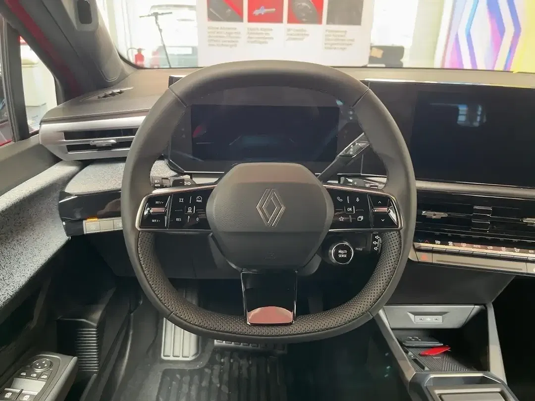 Renault Clio - Thumbnail 9