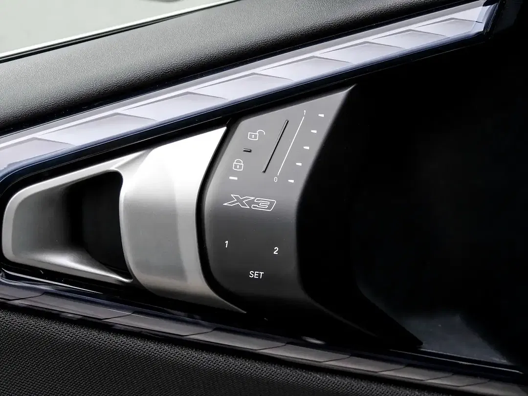 BMW X3 - Thumbnail 13