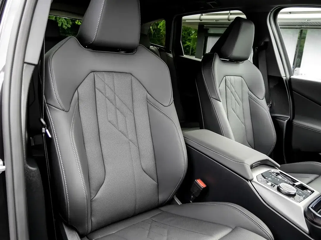 BMW X3 - Thumbnail 6