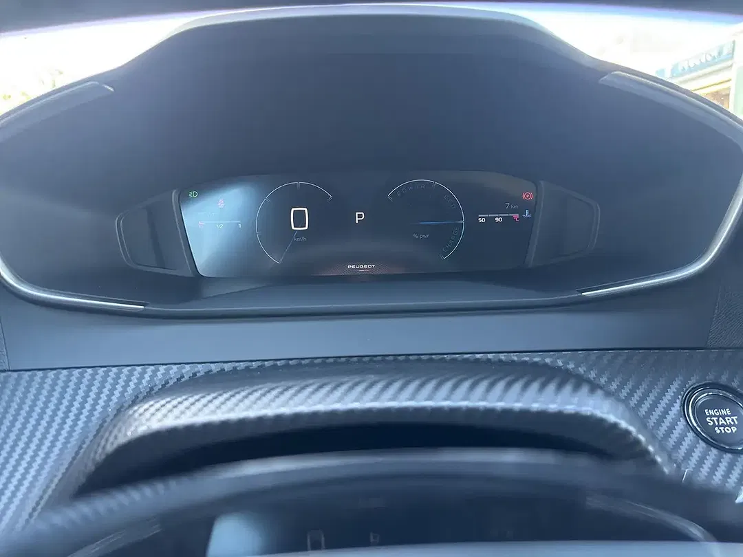Peugeot 2008 - Thumbnail 8