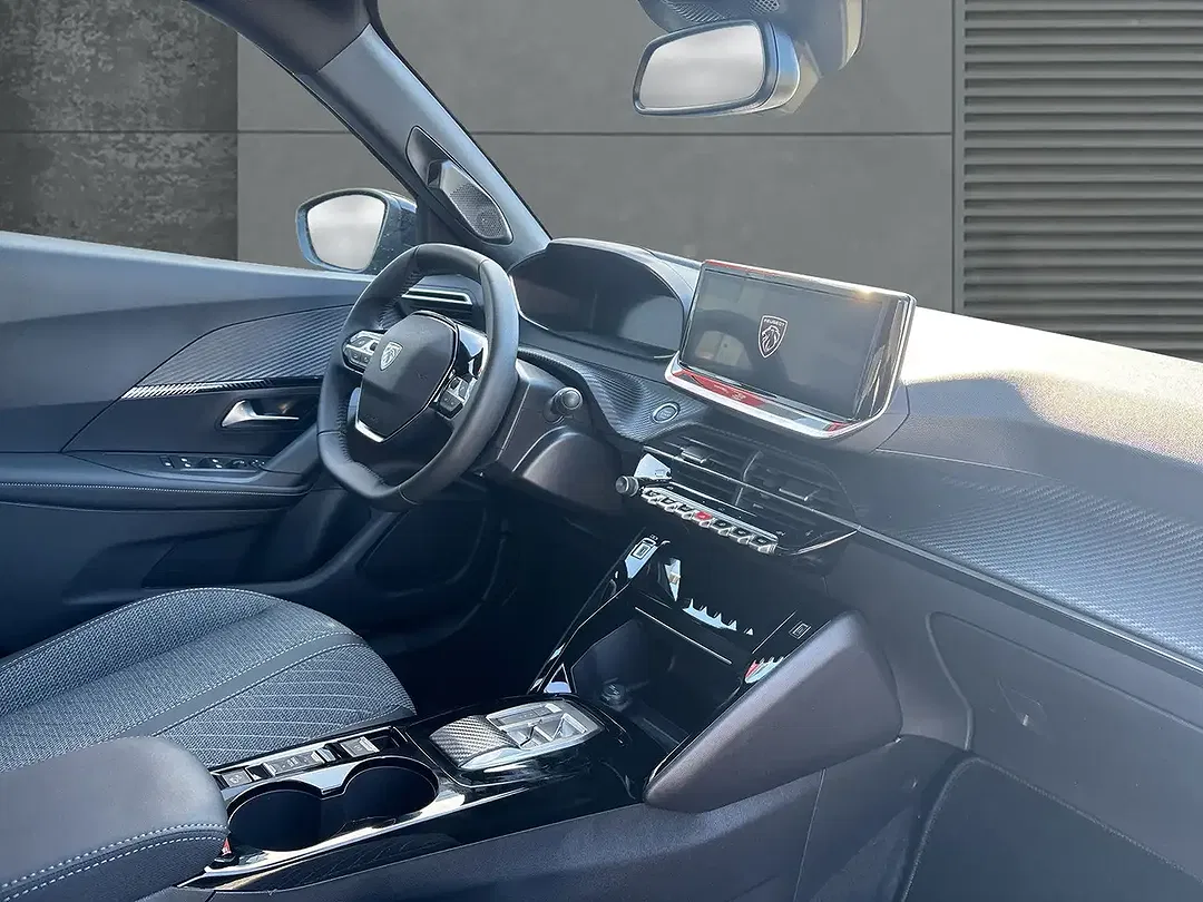 Peugeot 2008 - Thumbnail 6