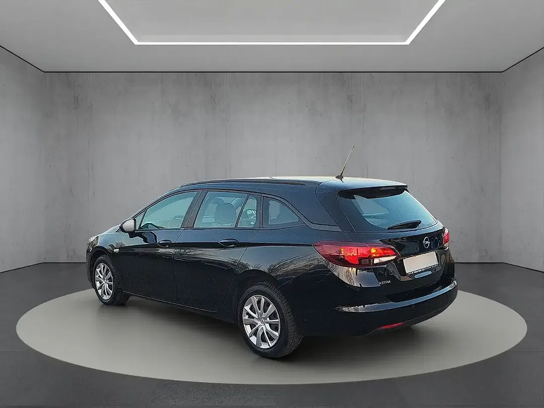 Opel Astra - Thumbnail 3