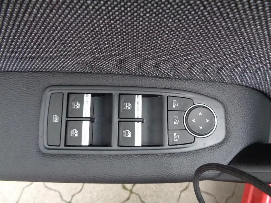Mitsubishi ASX - Thumbnail 10
