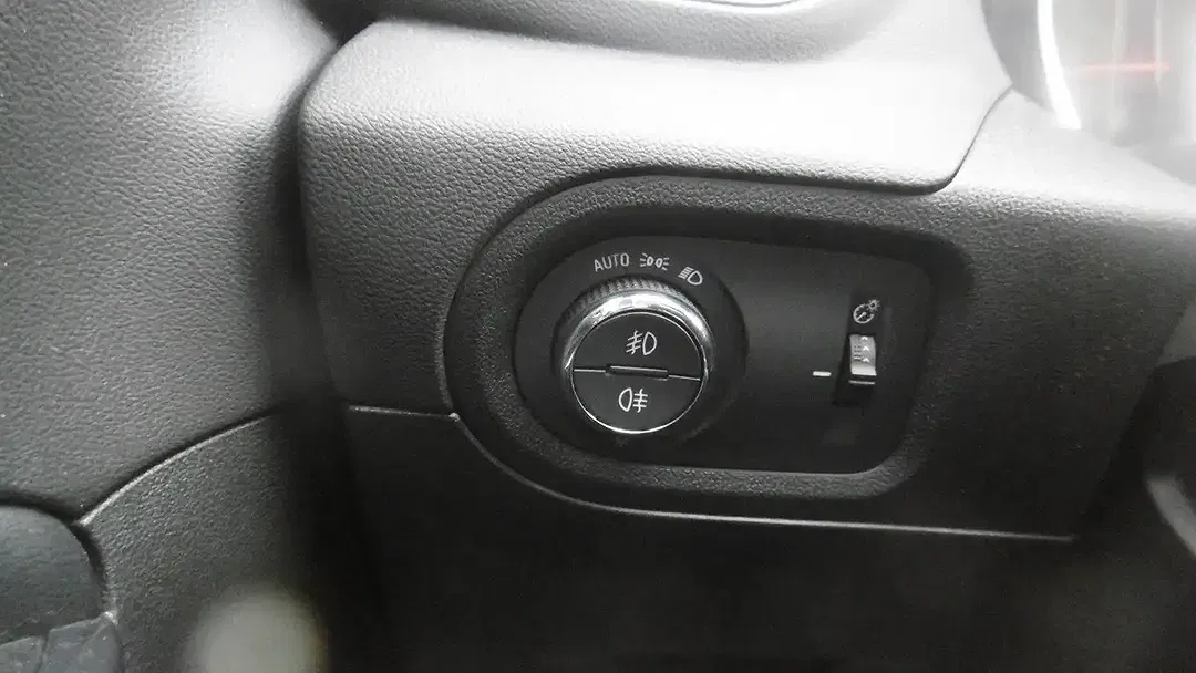 Opel Grandland X - Thumbnail 15