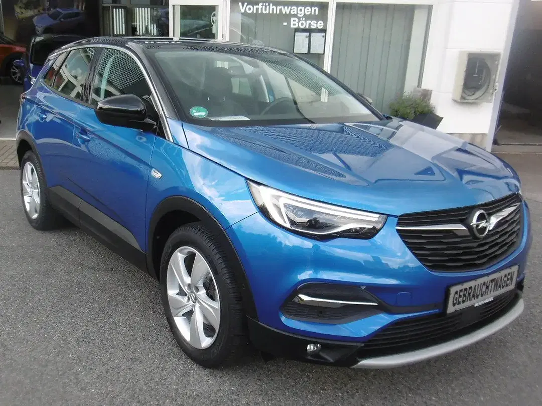 Opel Grandland X - Thumbnail 3