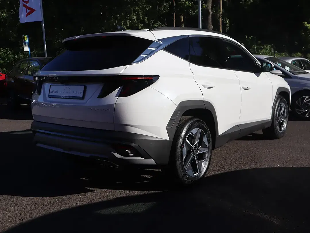 Hyundai TUCSON - Thumbnail 5