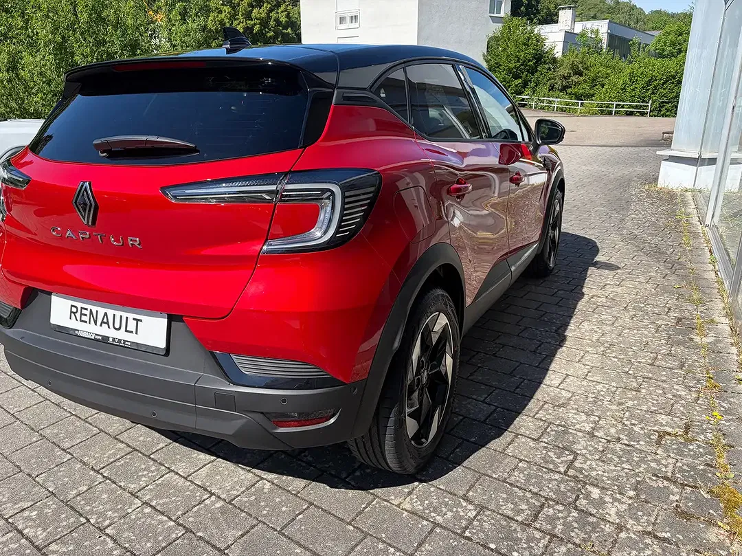 Renault Captur - Thumbnail 7