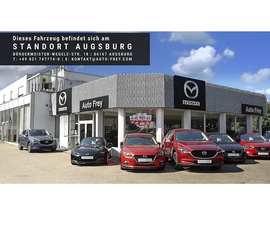 Mazda 3 - Thumbnail 2