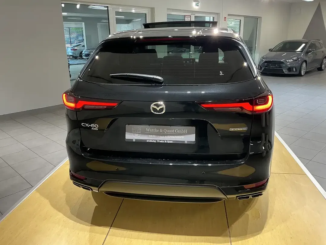 Mazda CX-60 - Thumbnail 4