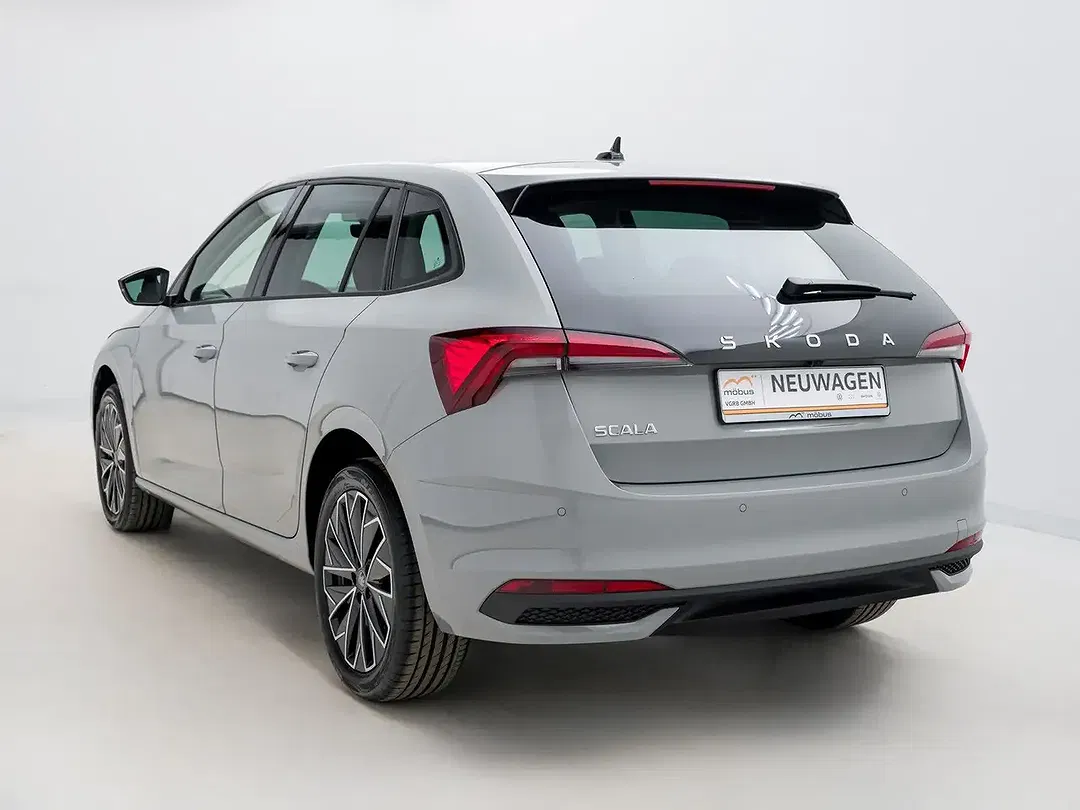 Skoda Scala - Thumbnail 4