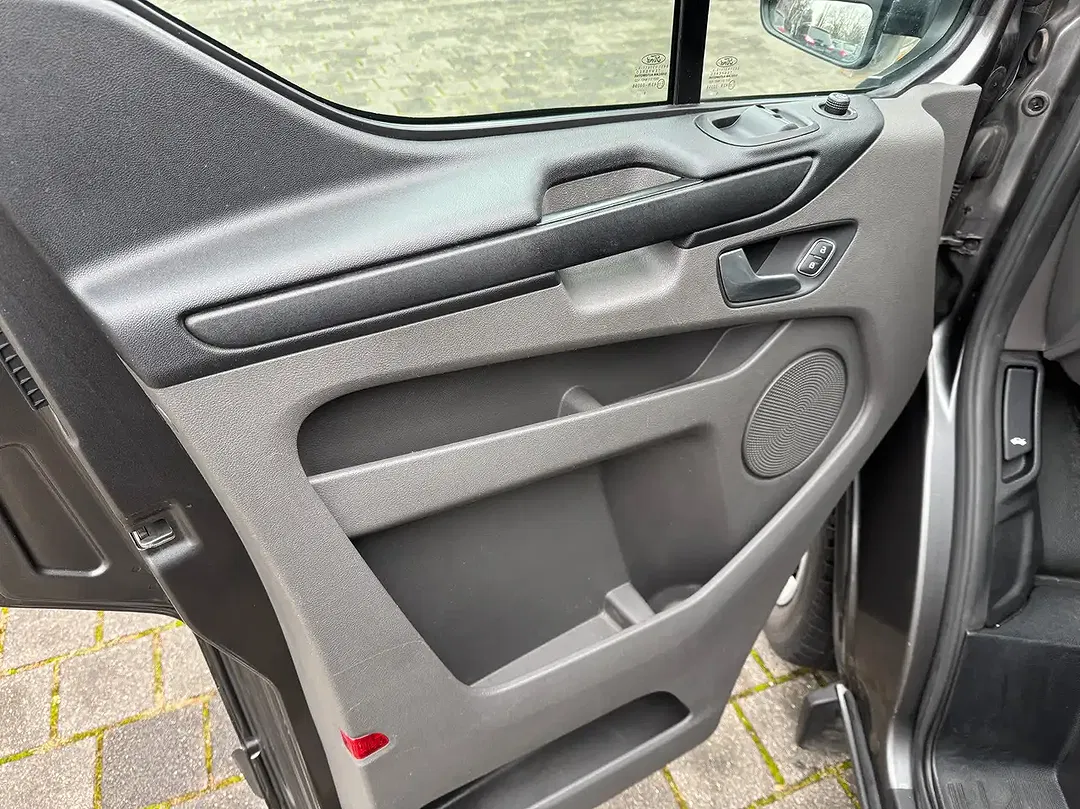 Ford Transit Custom - Thumbnail 9