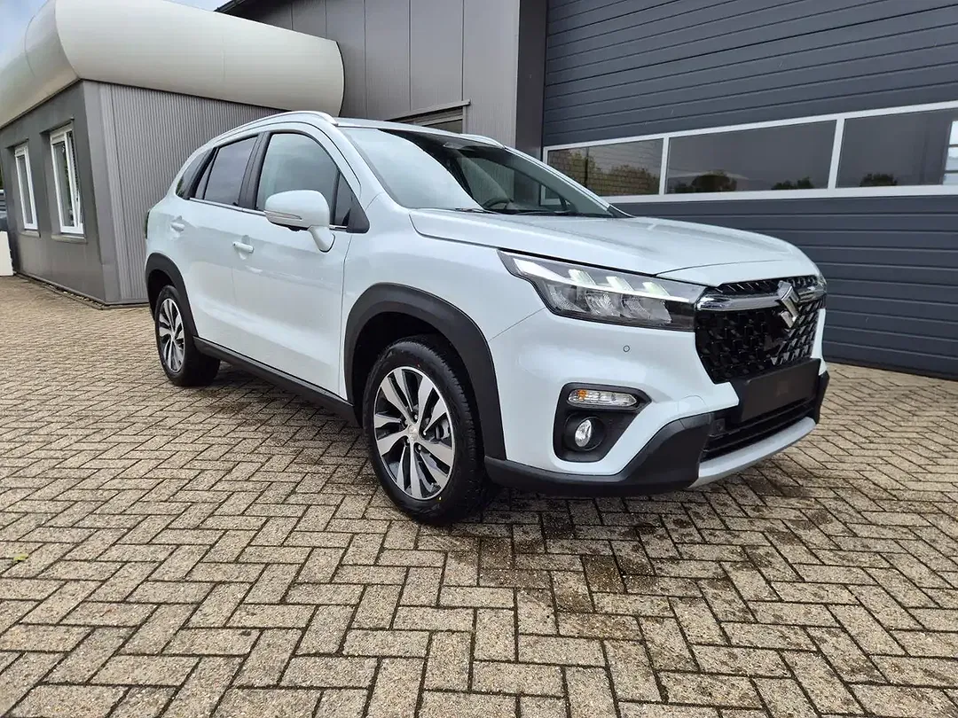 Suzuki S-Cross - Thumbnail 7