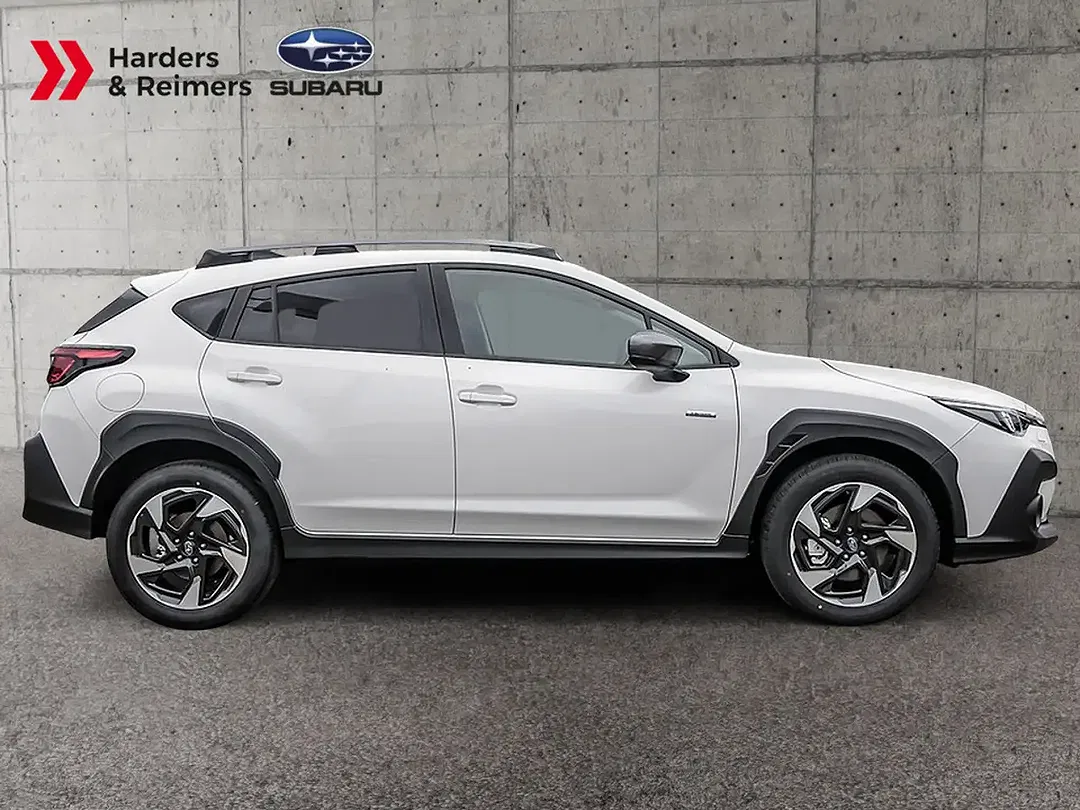 Subaru Crosstrek - Thumbnail 4