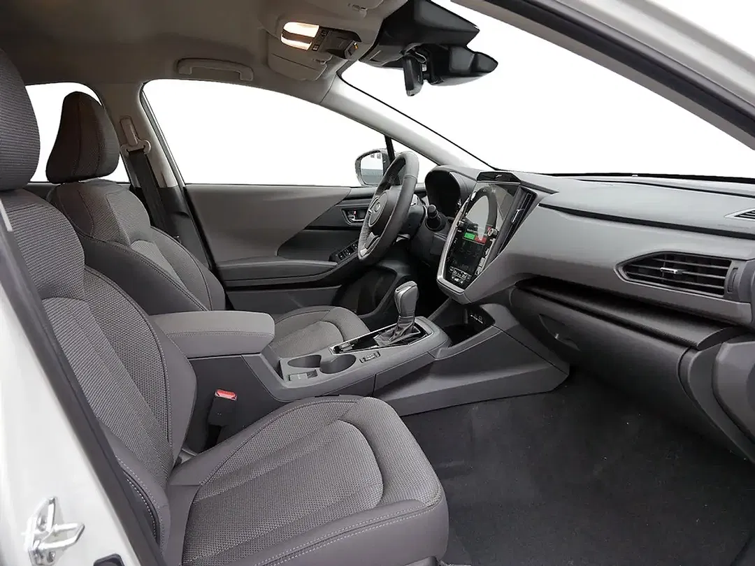 Subaru Crosstrek - Thumbnail 9