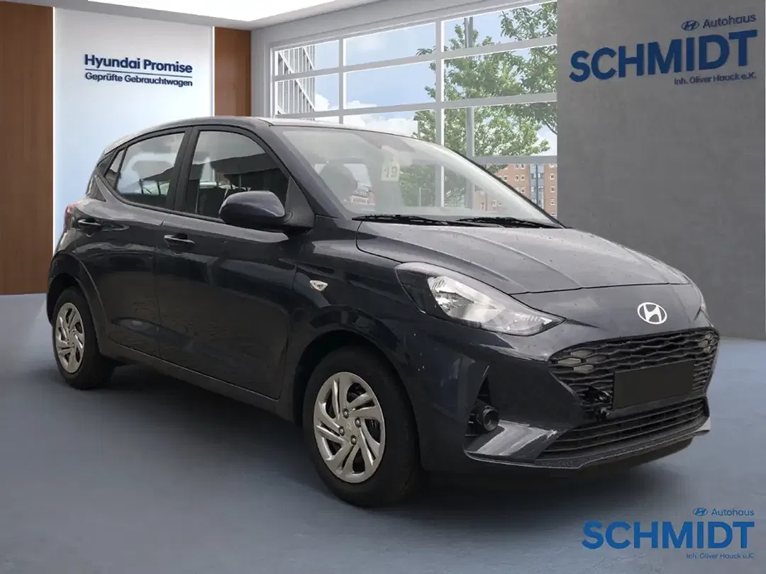 Hyundai i10 - Thumbnail 2