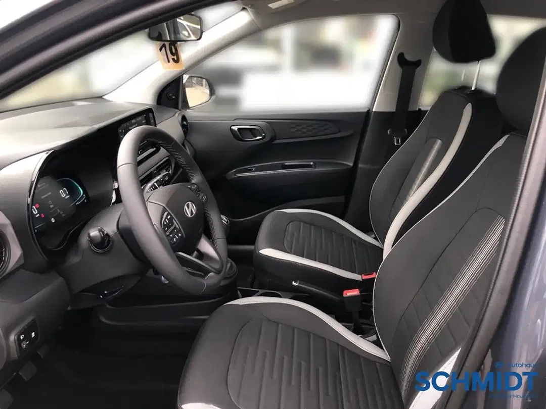 Hyundai i10 - Thumbnail 7