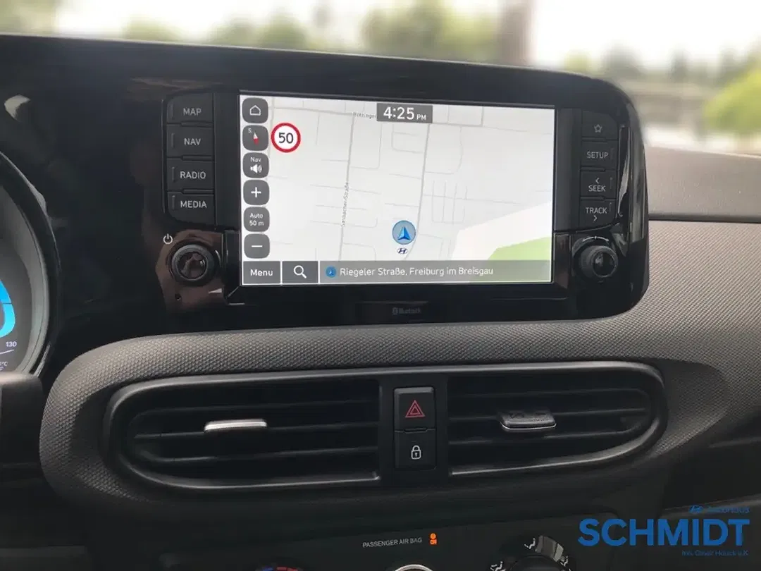 Hyundai i10 - Thumbnail 9