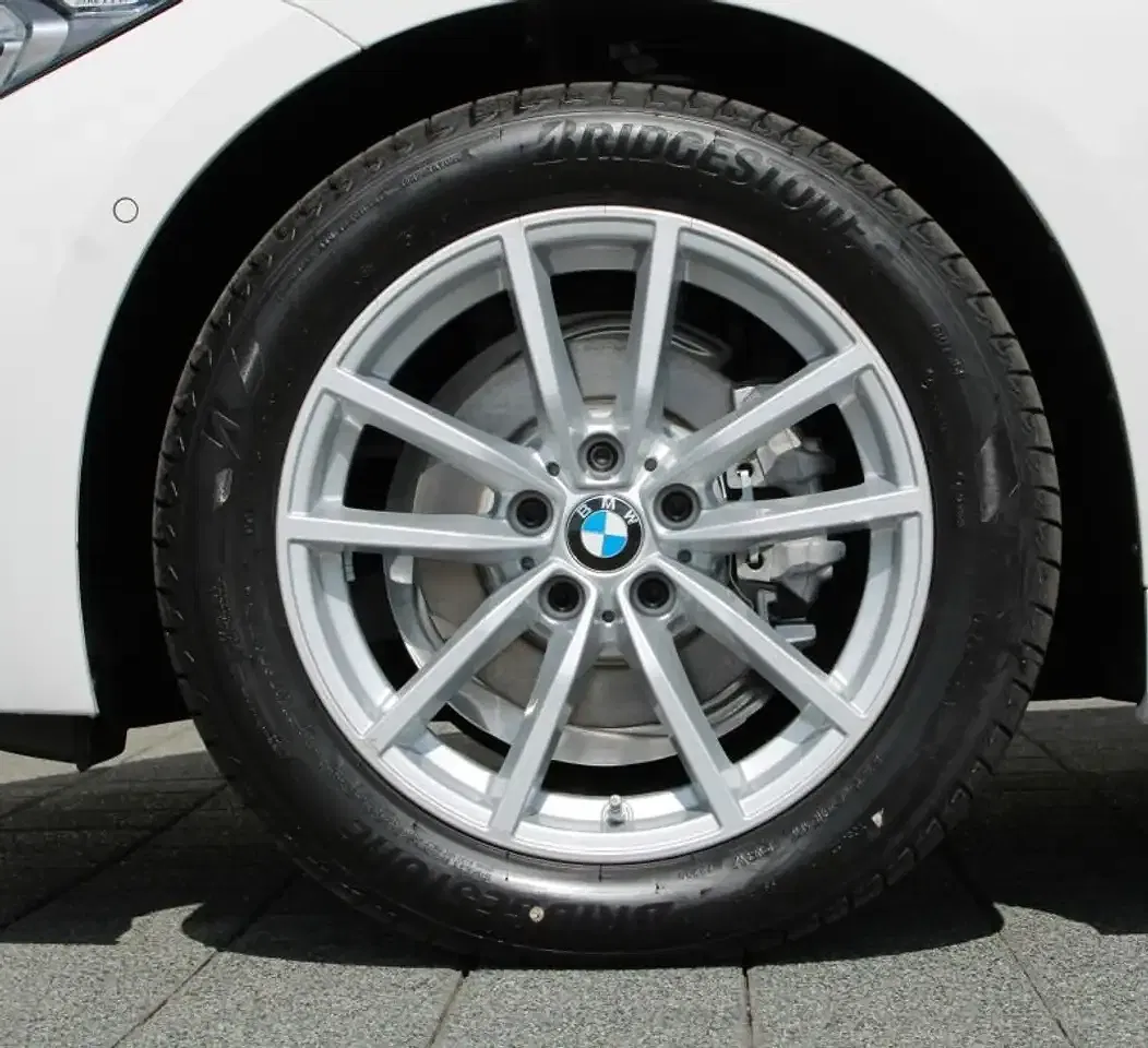 BMW 318 - Thumbnail 6