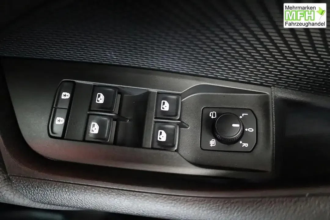 Skoda Octavia - Thumbnail 7