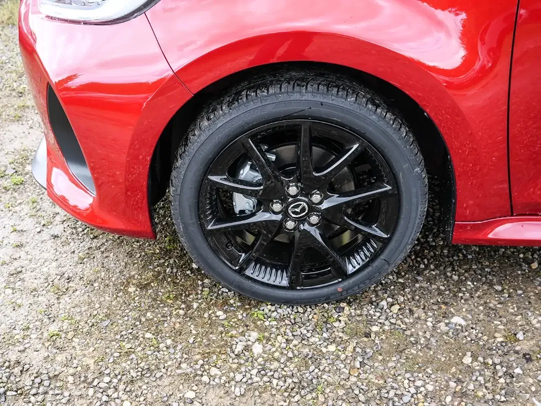 Mazda 2 - Thumbnail 4